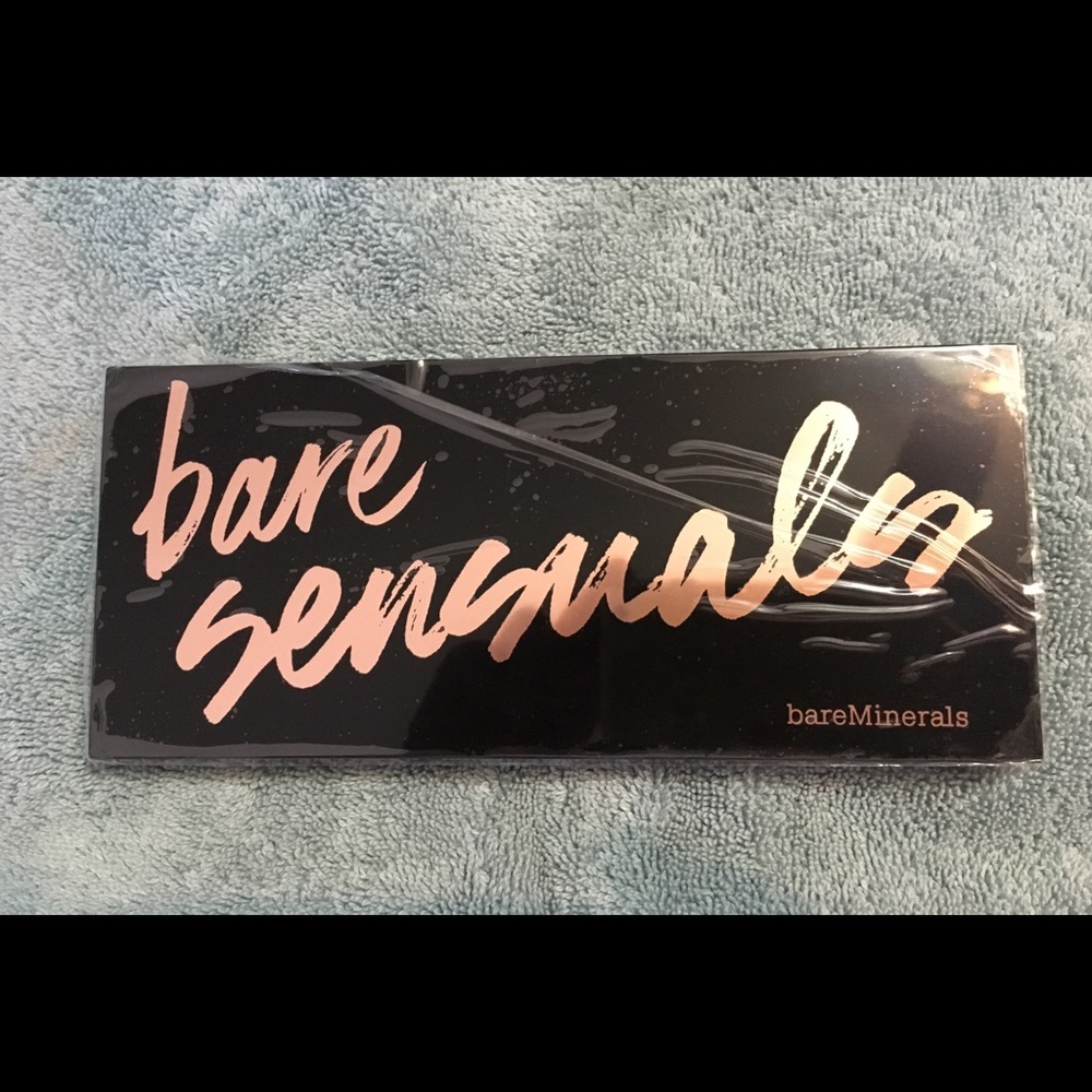 Bare Minerals eyeshadow palette. Bare Sensuals